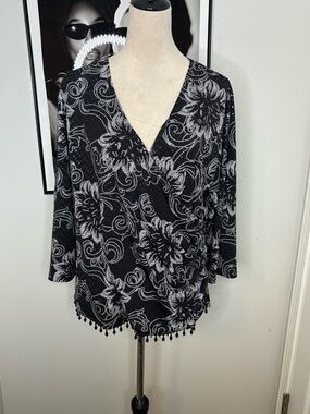 MSK Black and White Floral V-Neck Blouse with Tassel Trim